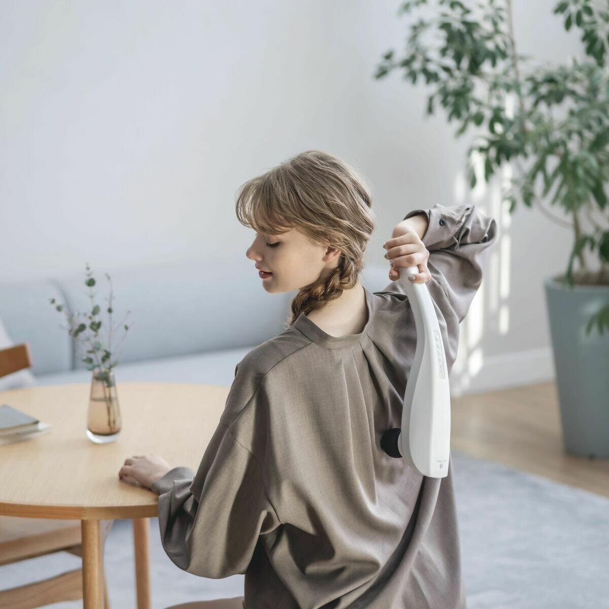 ドクターエア 3Dハンディマッサージャー2 MH-03 WH