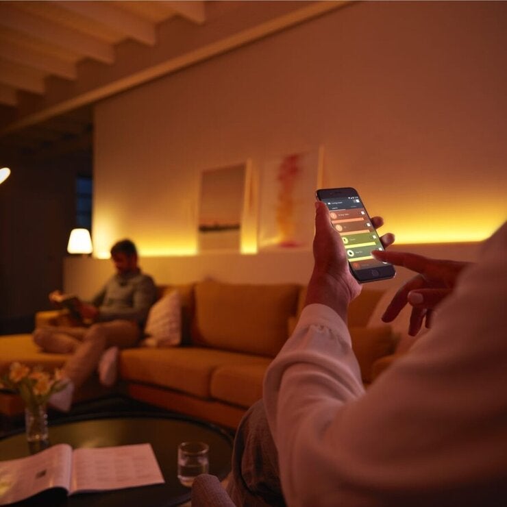 フィリップス Hue ホワイトグラデーションスターターセット ブリッジ・E26LED電球2個・スマートボタン フィリップス Hue ホワイトグラデーションスターターセット ブリッジ・E26LED電球2個・スマートボタン