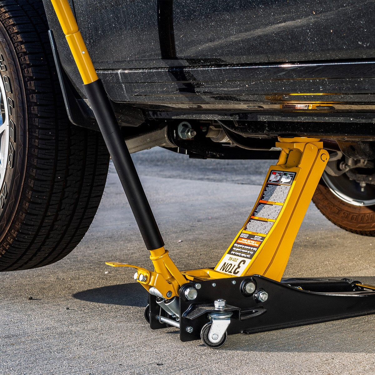 CAT 3トン 低床サービスジャッキ
