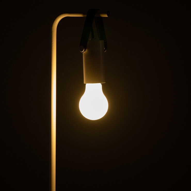 EGLO LED電球 A60 E26 485ルーメン ミルキー 204661J