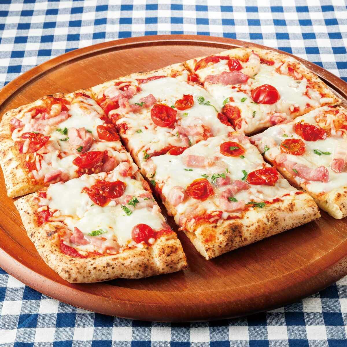 四角ピザ パンチェッタ&モッツアレラ