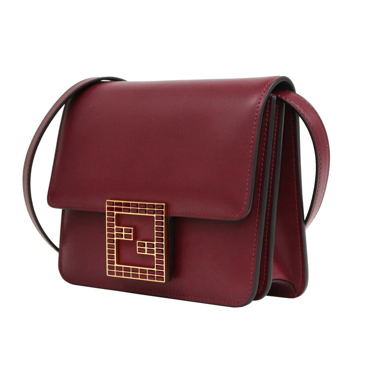 フェンディ FAB ショルダーバッグ レッド フェンディ FAB ショルダーバッグ レッド
